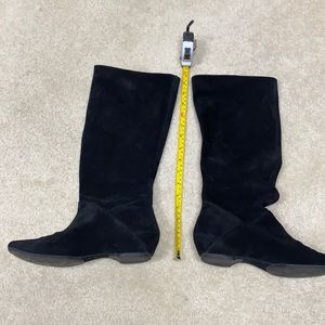 Kenneth Cole Reaction black suede boot